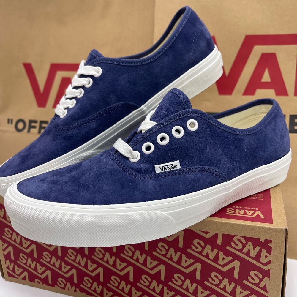 Vans Men’s Authentic
Pig Suede Deep Twilight Sneakers 
Vans Navy Suede Low-Tops - Picture 7 of 16